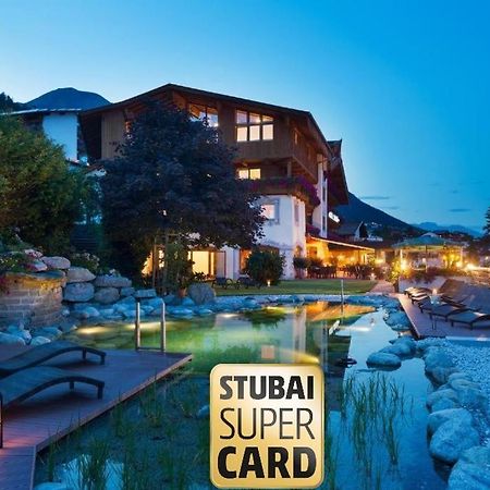 Sporthotel Cristall Fulpmes Bagian luar foto
