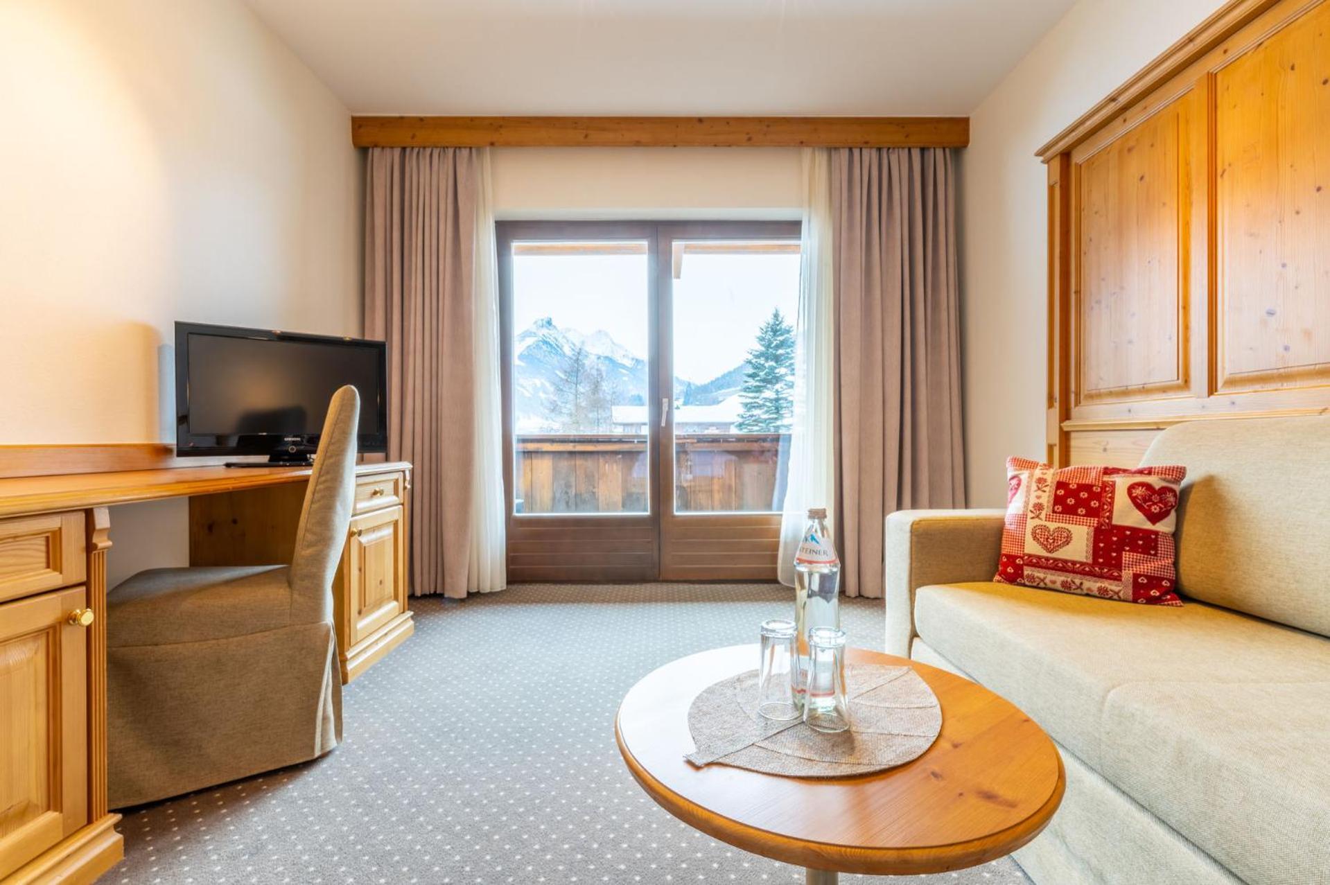 Sporthotel Cristall Fulpmes Bagian luar foto
