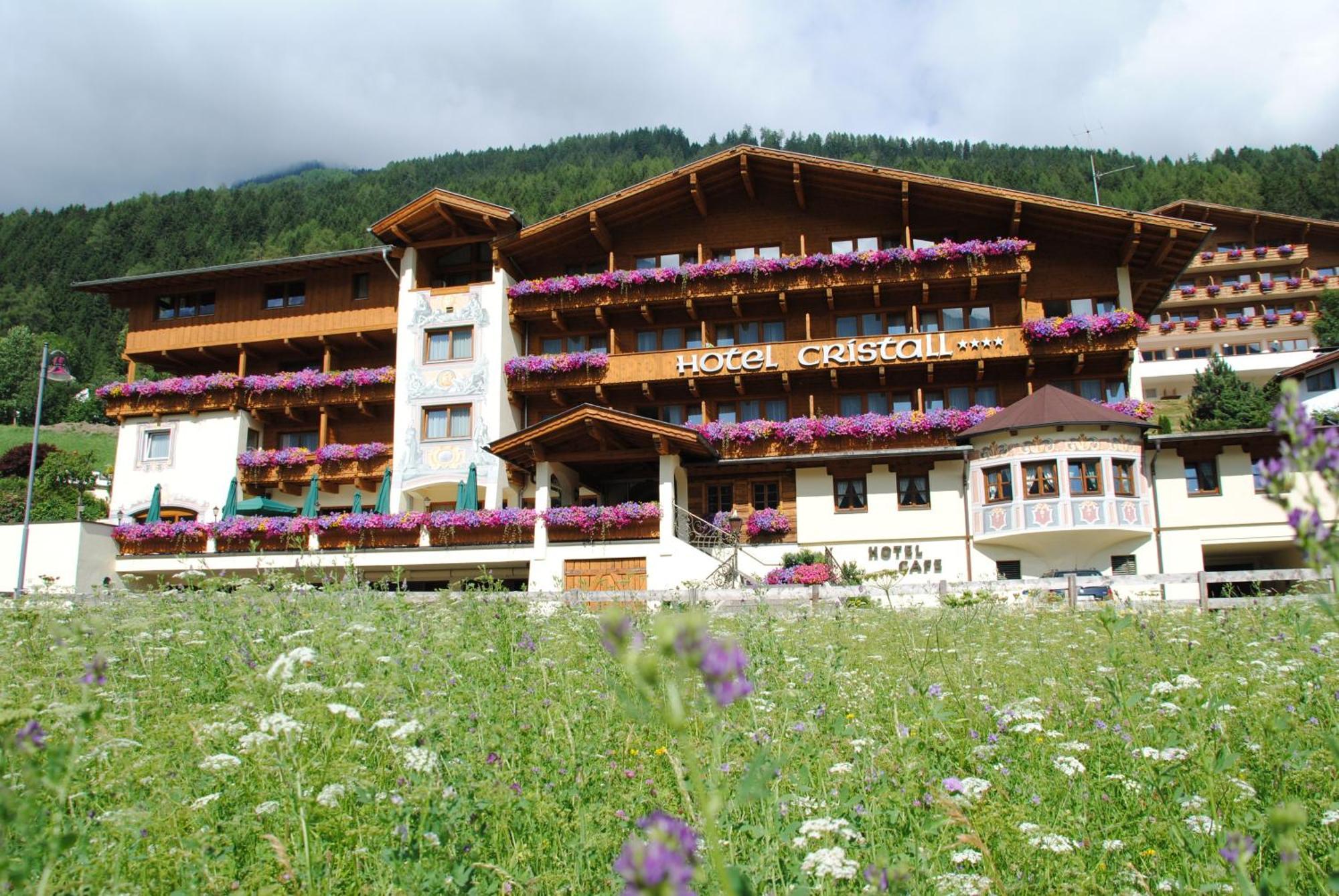 Sporthotel Cristall Fulpmes Bagian luar foto