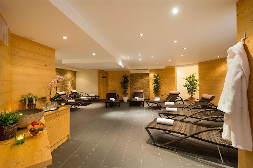 Sporthotel Cristall Fulpmes Bagian luar foto
